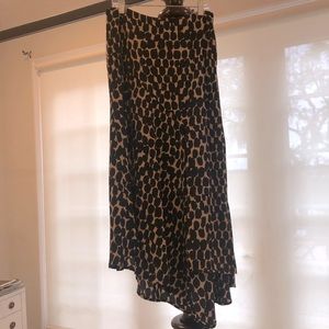 Asymmetric MIdi Target Skirt